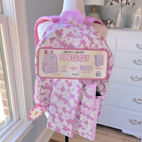 Madison and Dakota Backpack Set Pink Daisy Matching Lunch Bag Pencil Case New - Picture 9 of 14